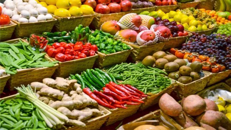 أول يوم في السنة.. تعرف على أسعار الخضراوات والفاكهة
