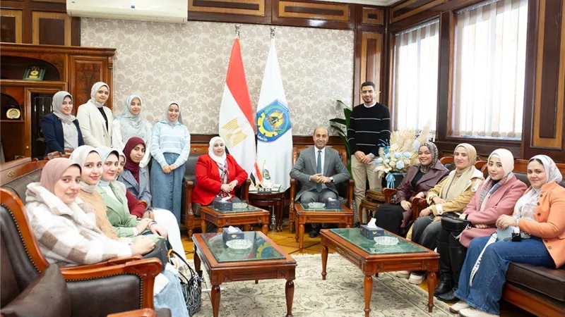 رئيس جامعة دمنهور يستقبل المعيدين حديثي التعيين بكلية العلوم|تفاصيل