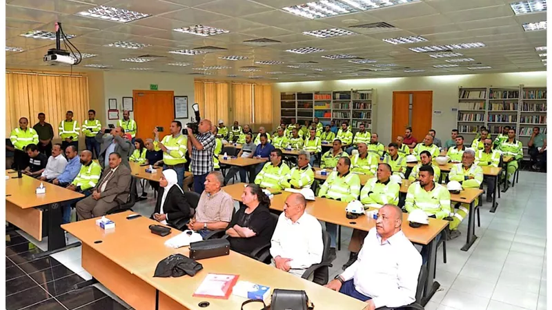 مديرية العمل بأسيوط توفر 11 ألف فرصة بالقطاع الخاص و2401 عقد