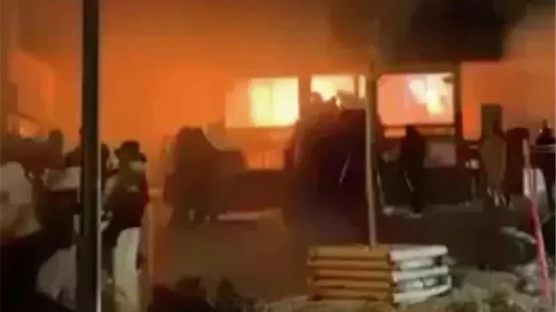قابل للزيادة.. ارتفاع عدد ضحايا حريق منتجع التزلج في سويسرا إلى 40 شخصا