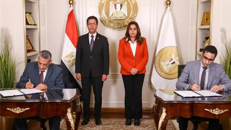 إطلاق مبادرة بناء الكوادر البشرية في المحليات بالتعاون مع الجامعات 