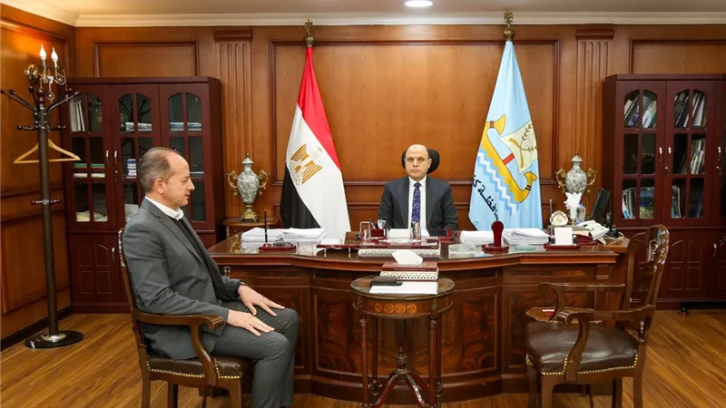 محافظ كفر الشيخ: نقلة نوعية في خدمات الاتصالات والإنترنت ورقمنة الخدمات