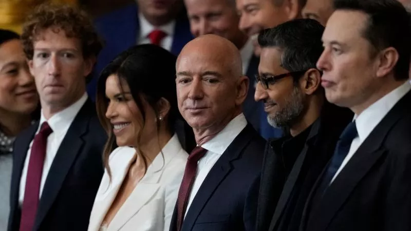 إيلون ماسك على القمة.. ثروات المليارديرات بين التكنولوجيا والفخامة