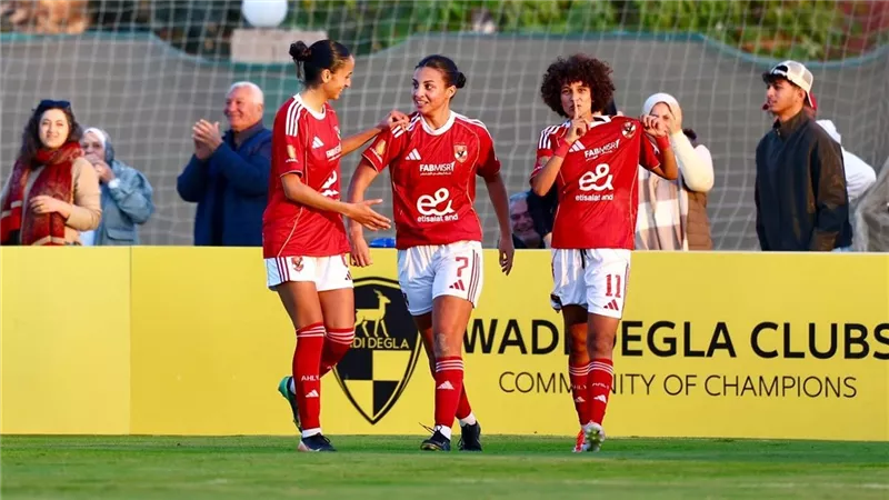 الأهلي يواجه مودرن سبورت اليوم في بطولة دوري الكرة النسائية