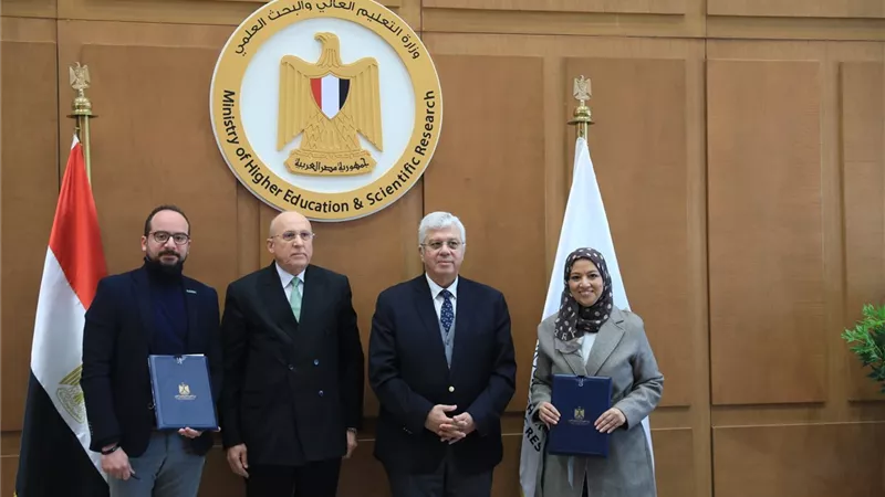 أيمن عاشور: إطلاق برامج تدريب لبناء القيادات والكوادر الابتكارية