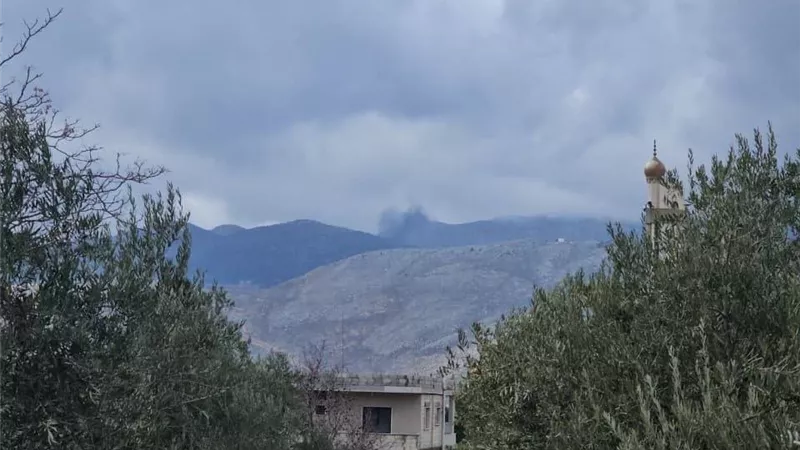 لردع حزب الله.. إسرائيل تقصف قرى جديدة في جنوب لبنان