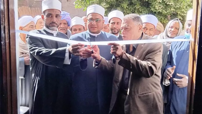 محافظ أسوان يتابع افتتاح مسجد النصر في نجع هيكل بإدفو