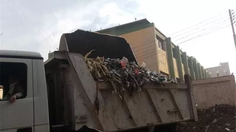  رفع 80 طن مخلفات من شوارع مدينة ناصر ببني سويف