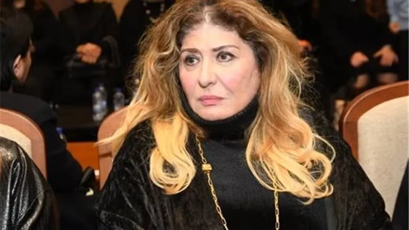 سهير رمزي تتصدر التريند بعد ظهورها في عزاء والدة هاني رمزي
