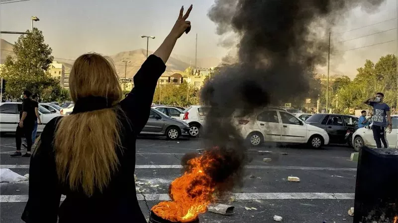 تظاهرات إيران: ما بين مناشدات الموساد وتهديدات ترامب