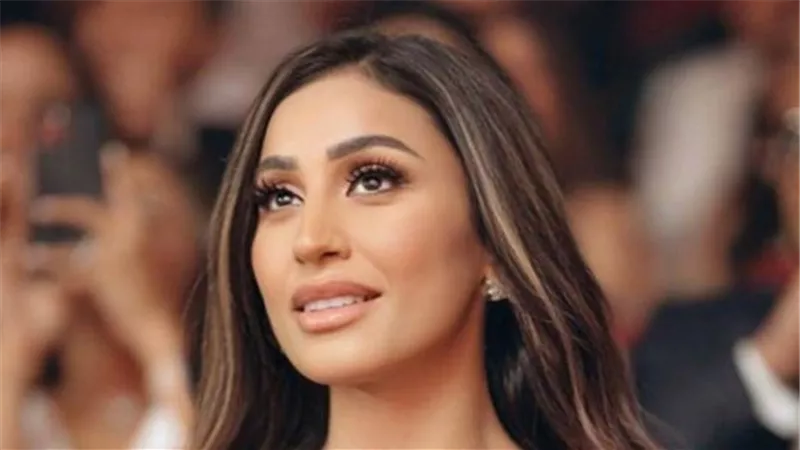 «مفيش فرحة توصف شعوري».. رسالة مؤثرة من دينا الشربيني لـ إسعاد يونس