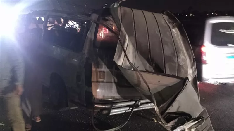 حادث طريق شبرا – بنها الحر.. الميكروباص يتحول إلى خردة وإصابة 6 أشخاص