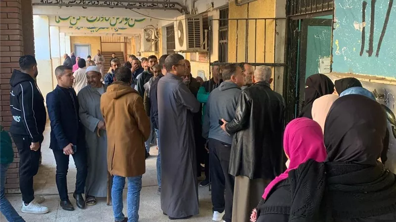 إقبال ملحوظ على لجان الجيزة في إعادة انتخابات النواب