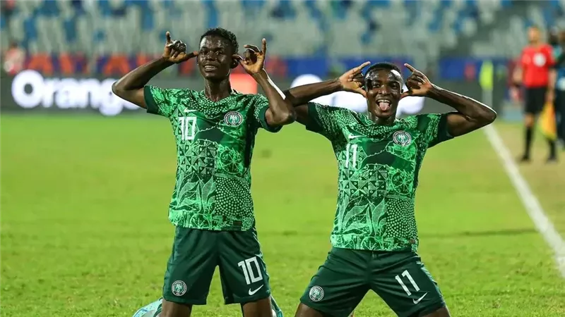 فيكتور أوسيمين يقود هجوم نيجيريا أمام تونس بـ كأس أمم إفريقيا