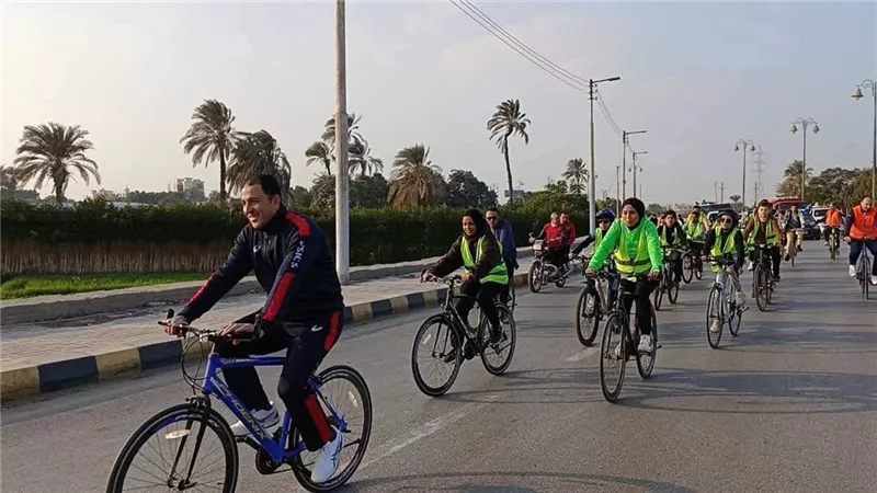 محافظة بني سويف تحول الشوارع والحدائق إلى ساحات مفتوحة للرياضة الجماعية