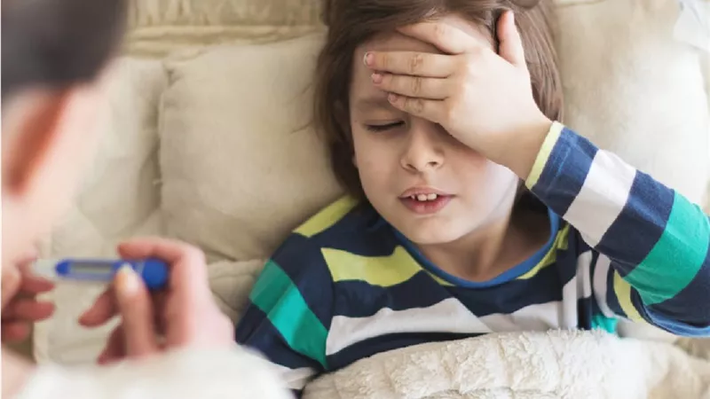 الصحة تكشف أفضل طريقة لحماية الأطفال من الأمراض الخطيرة| شاهد 