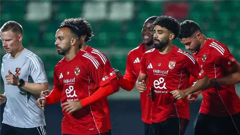 مدافع الأهلي يكشف سر فسخ عقده مع مودرن سبورت