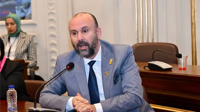 اليوم.. «إسكان الشيوخ» تناقش مقترح تزويد الخط الأول للمترو بسلم كهربائي