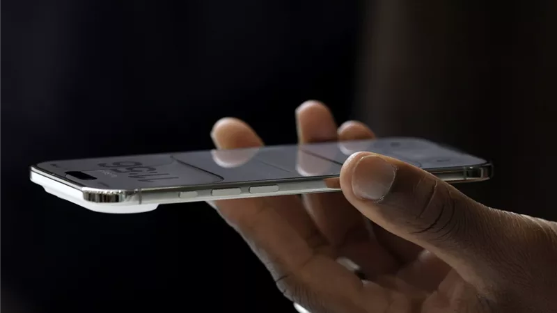 آبل تستعد لإطلاق الجيل الثاني من iPhone Air في 2026