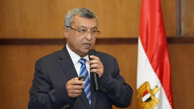 وزير البترول الأسبق: احتياطي النفط في فنزويلا يكفي لمدة 362 عاما|فيديو