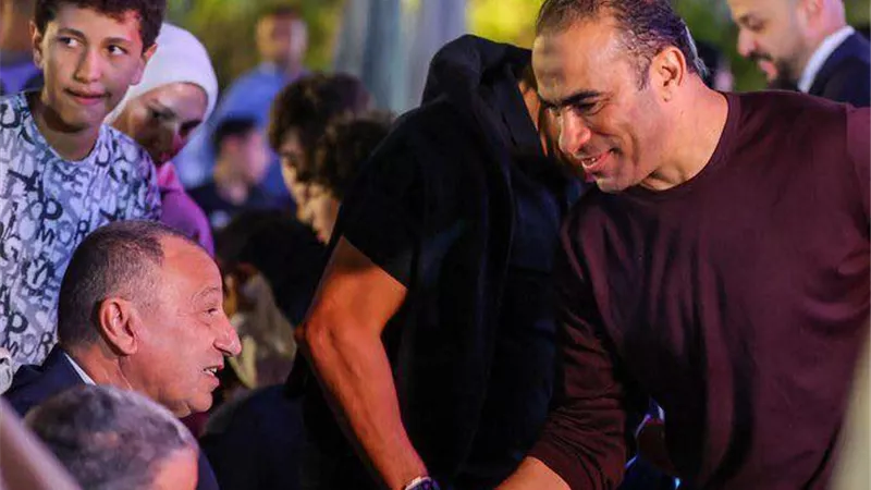 شوبير يكشف عن صدمة مدوية بشأن صفقات الأهلي بالميركاتو الشتوي