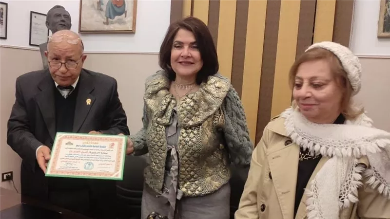 اتحاد كتاب مصر يناقش «الترجمة الفورية بين الحاضر والماضي»
