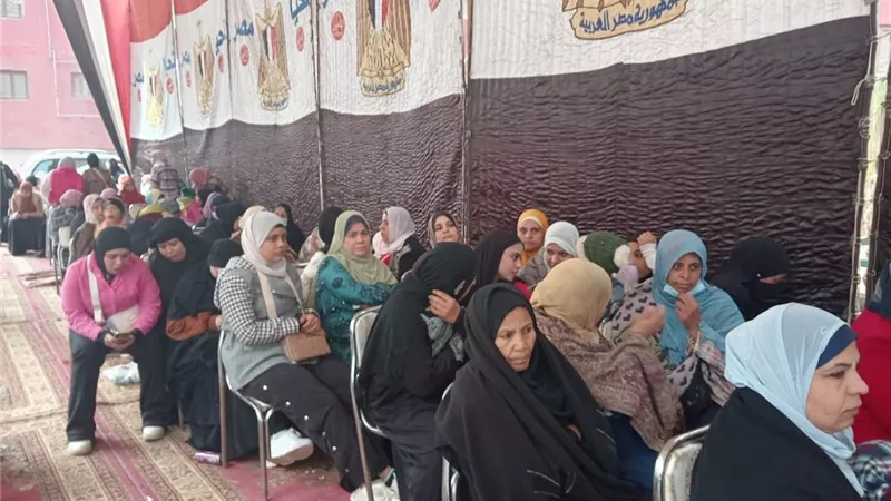 إقبال لافت للسيدات في ختام جولة الإعادة لانتخابات أسيوط