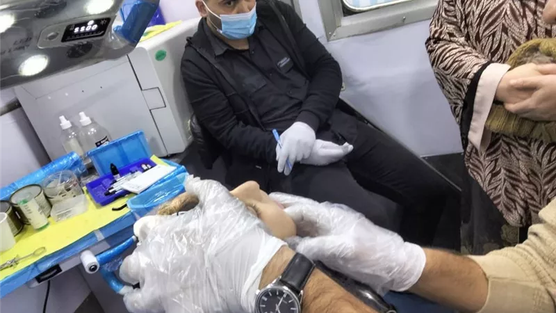 تقدم خدمات صحية وتوعوية لـ300 حالة بقرية بولين في كفر الدوار 