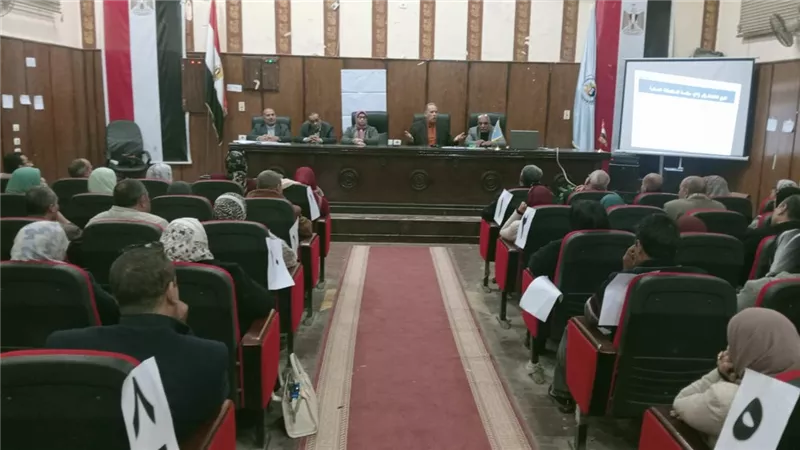مدير تعليم أسيوط يشهد انطلاق البرنامج التدريبى 