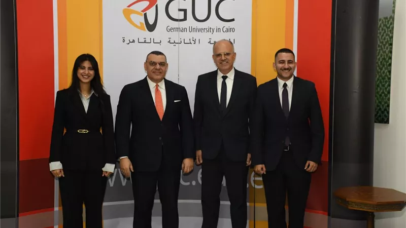 طلاب الجامعة الألمانية فى لقاء تفاعلى مع معهد الدراسات الدبلوماسية