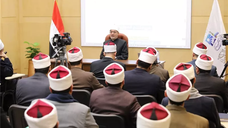 مفتي الجمهورية: تطوير البحث العلمي ركيزة أساسية في البناء المعاصر
