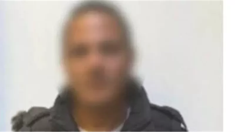 ضبط شخص يوجه الناخبين بمحيط لجان دائرة مركز المنيا
