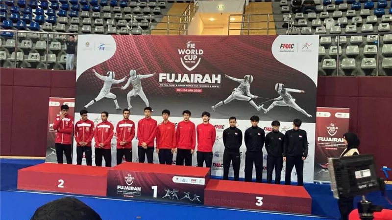 منتخب سلاح الشيش للناشئين يفوز بفضية كأس العالم بالفجيرة