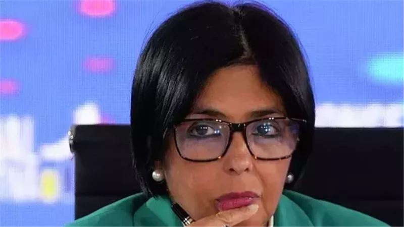 «ستلقى مصيرا أصعب من مادورو».. ترامب يهدد رئيسة فنزويلا المؤقتة