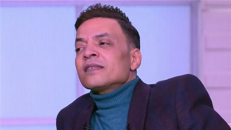 «تاجر السعادة» يطلب من جمهوره 