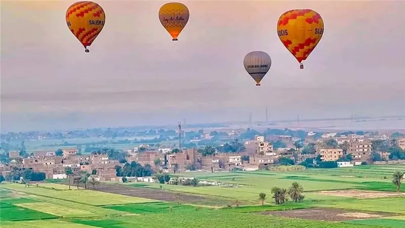 طقس الأقصر.. مائل للدفء نهارا شديدا البرودة ليلا
