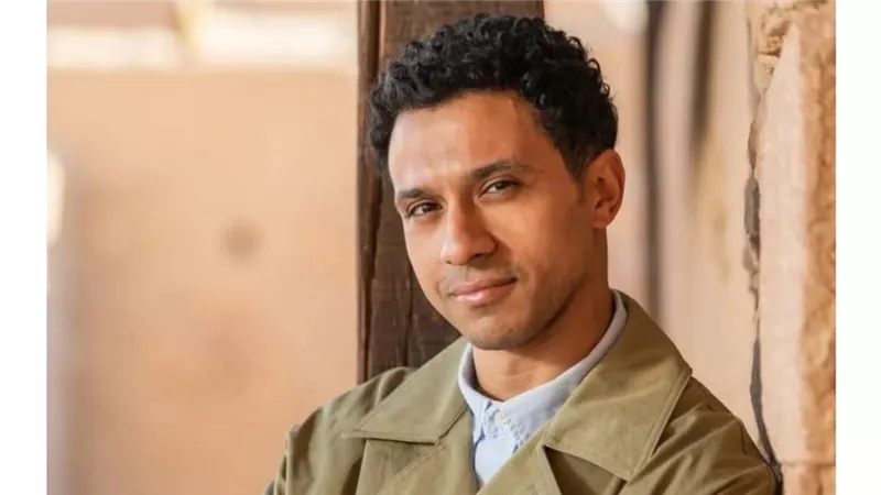 «بيخطفك من أول لحظة».. رانيا فريد شوقي تشيد بأداء عصام عمر