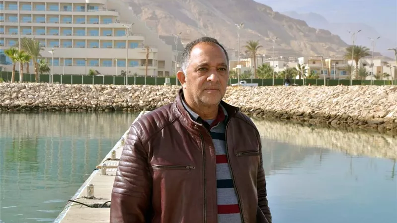 تعرف على موعد ومكان تشييع جنازة والدة المخرج حسني صالح  