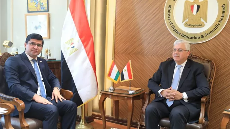 وزير التعليم العالي: تنفيذ مشروعات بحثية مشتركة بين مصر وطاجكستان