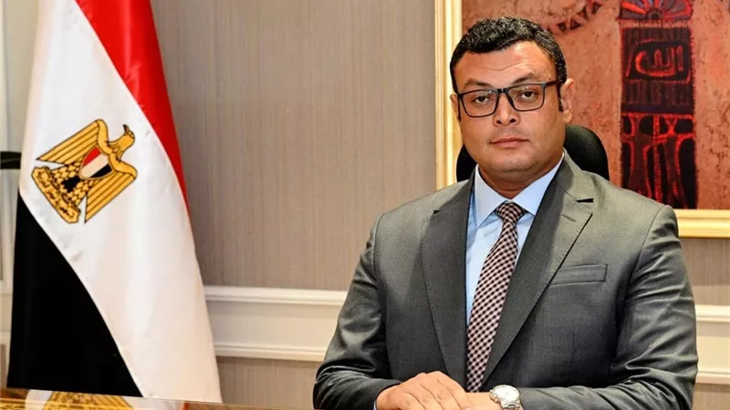 وزير الإسكان يعلن طرح فرص استثمارية بمدينتي العبور وأسيوط الجديدتين