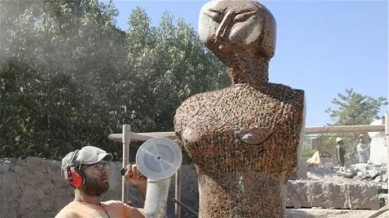 سيمبوزيوم أسوان.. حين يتحول النحت إلى جسور تربط بين التاريخ والفن