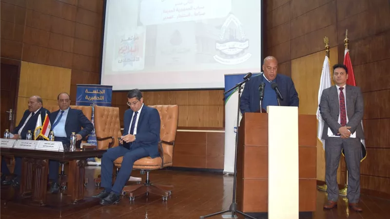 أيمن العشري: نساند فكر الشباب ورؤيته المستقبلية في الأنشطة التنموية