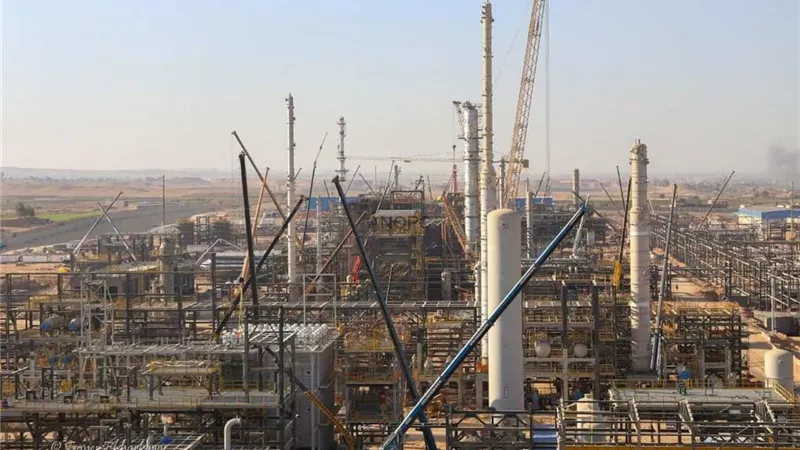 مجمع أسيوط للتكسير الهيدروجيني.. نهاية أسطورة استيراد السولار في 2026