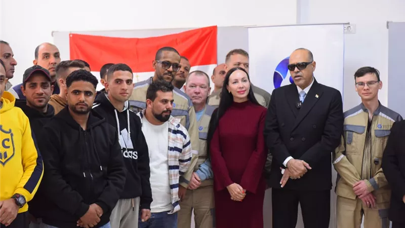   فرص عمل  ذهبية للشباب.. راتب أكثر من 14 ألف جنيه و3 وجبات وسكن ومواصلات