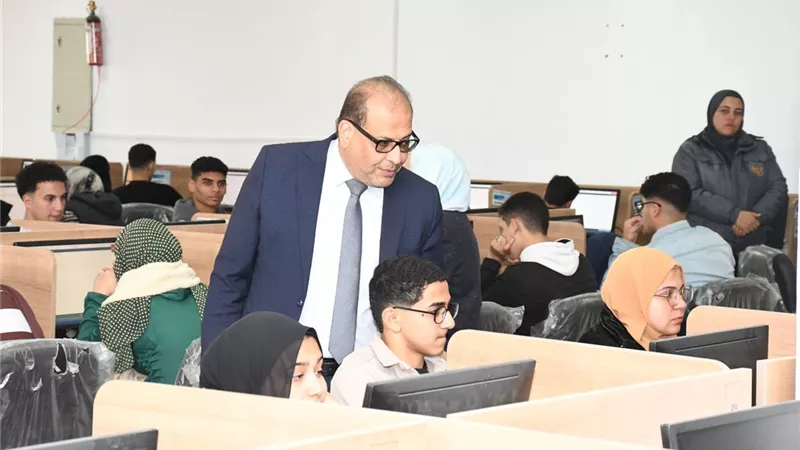  انتظام الاختبارات الإلكترونية بجامعة الإسماعيلية الجديدة الأهلية