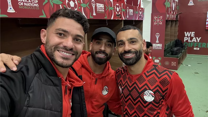سيلفي الانتصار.. محمد صلاح يواصل احتفاله المميز بعد عبور بنين