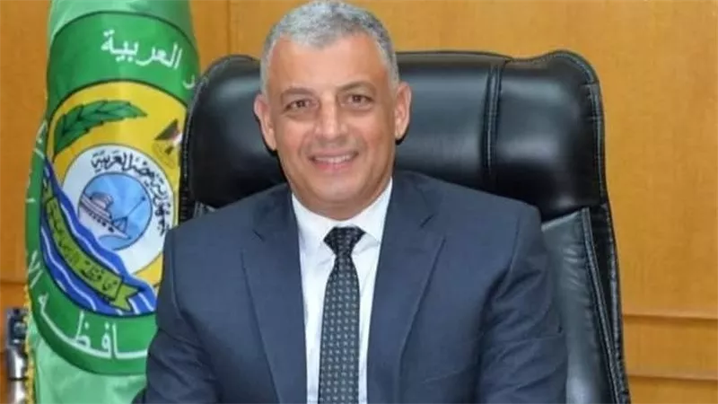 محافظ الإسماعيلية يتابع خط المنشآت الصحية خلال أعياد الميلاد