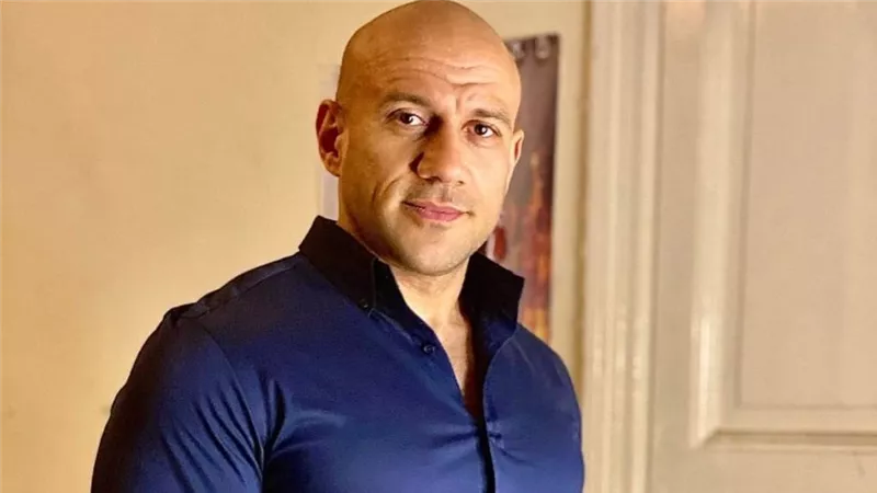 رفضت إعطاءه كشف حساب.. الفنان أحمد مكي يحرر محضرا ضد مديرة أعماله بالعجوزة