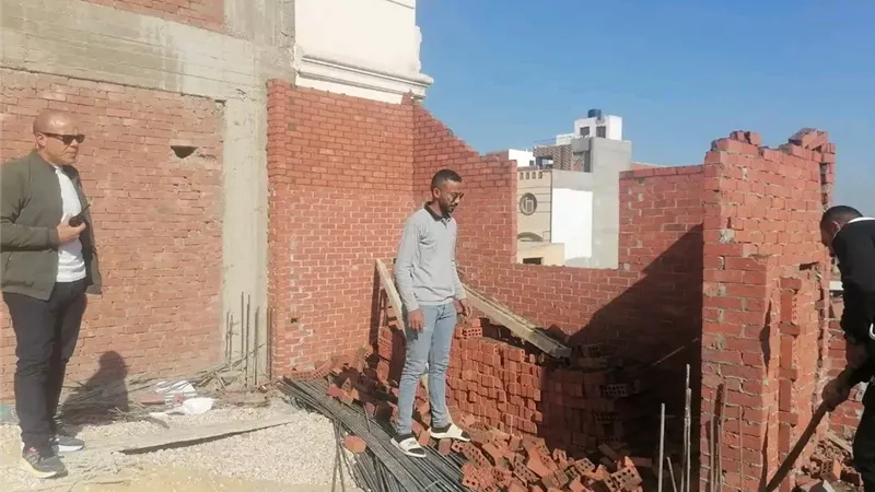 محافظ الدقهلية يشدد على إزالة المخالفات في طلخا واتخاذ الإجراءات القانونية