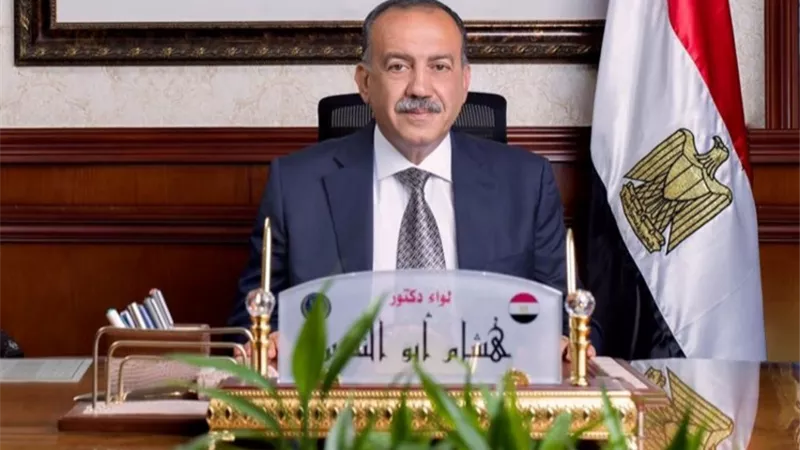 أسيوط ترفع درجة الاستعداد القصوى بالقطاعات لاحتفالات أعياد الميلاد المجيد